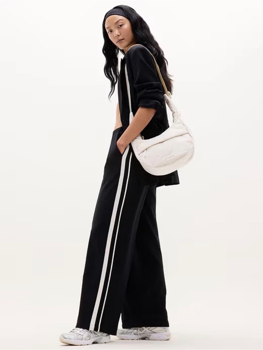 Athleta Women’s Black MVP MID RISE SIDE STRIPE PANT - LT